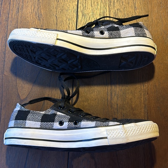 Converse All-Star Buffalo Plaid Low Top Sneakers - Picture 4 of 8